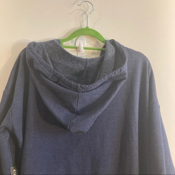 LA VIE EN ROSE Sz L La Vie En Lounge Kangaroo Pocket Hooded Long Tunic NEW - Picture 8 of 14